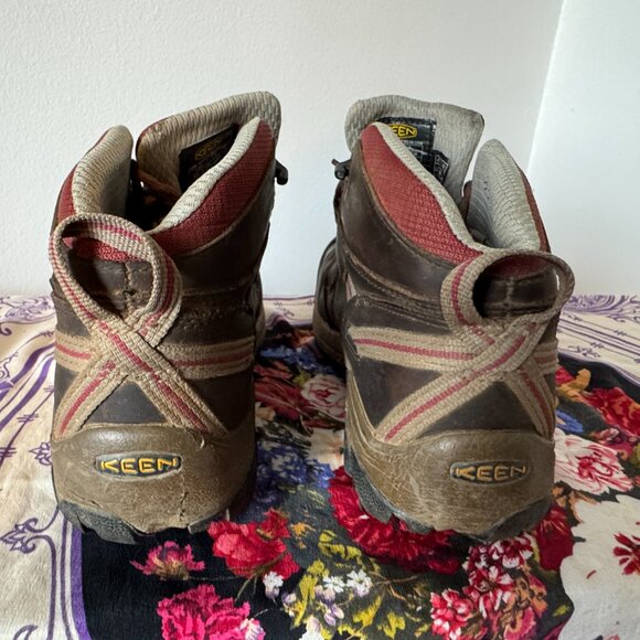 Keen Hiking Boots Sz 9 - Picture 4 of 6